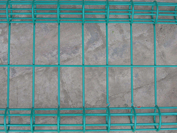 雙圈護欄網(wǎng)圖片3 雙圈護欄網(wǎng)圖片3